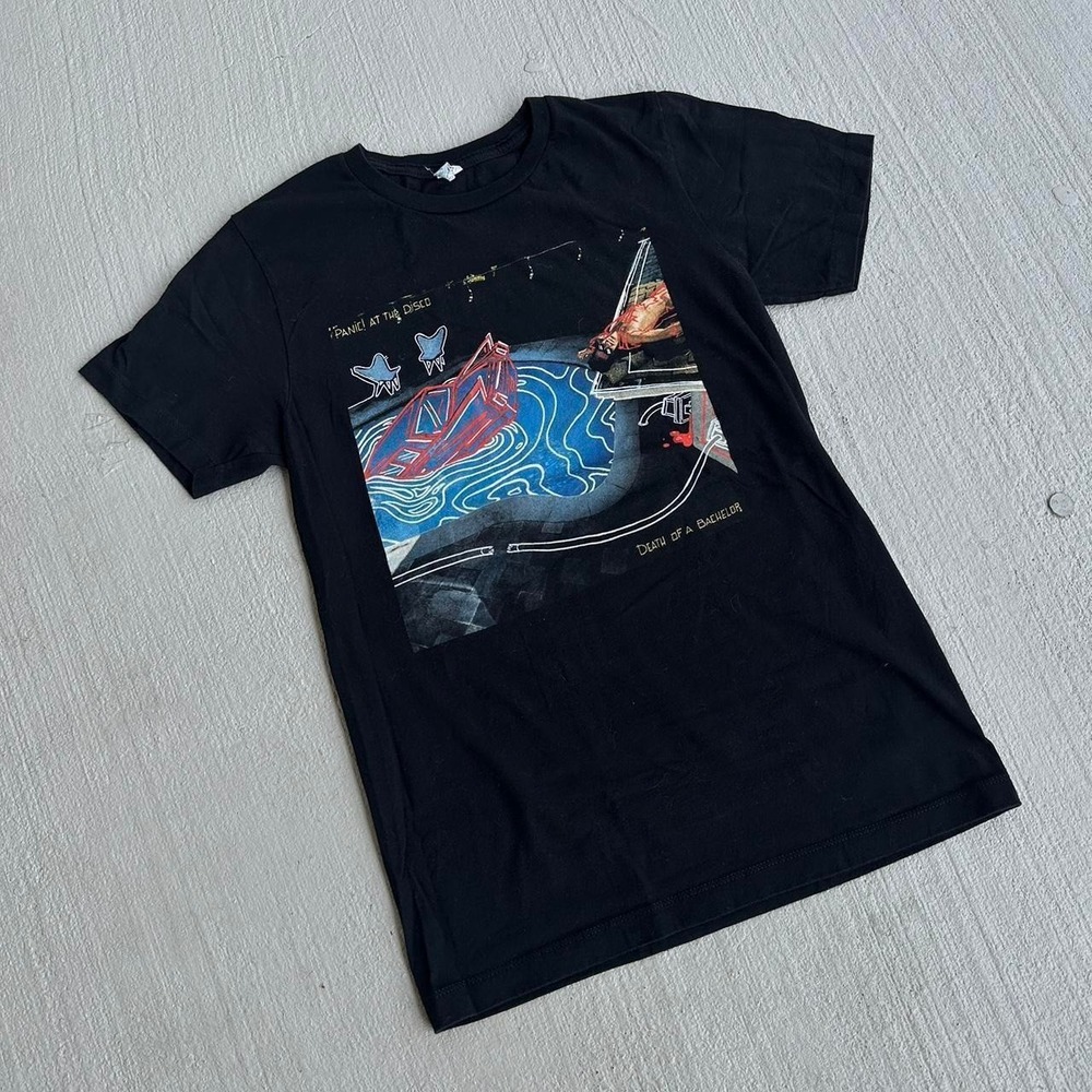 Panic at the Disco Band Graphic Tee Size Small